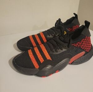Adidas Trae Young 2 "Hawks" basketball shoes, men's 10.5